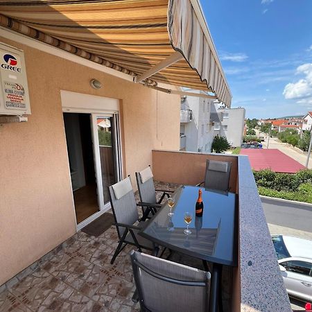 Apartment A&B Biograd Na Moru Esterno foto